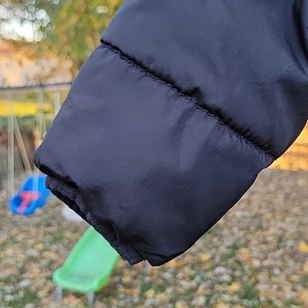 NEW Old Navy Water-Resistant Unisex Puffer Jacket Coat with Hood for Toddlers